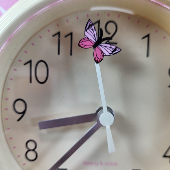 Sterling & Noble Daisy Wall CLOCK Pink Flower Butterfly Second Hand 8" Battery - Picture 7 of 9